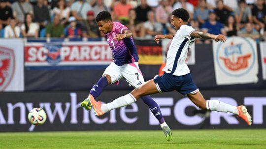 Futbalisti Nemecka a Anglicka